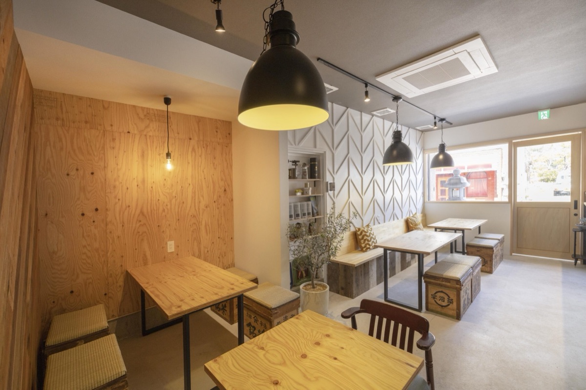 カフェ店内